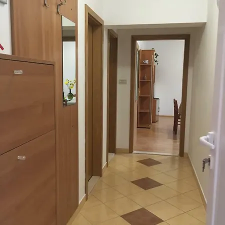 شقة - In Private House With Balcony *