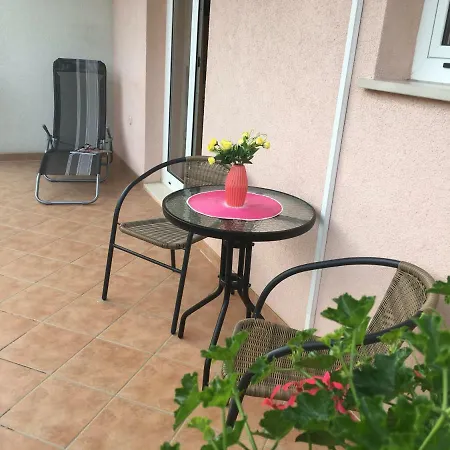 Apartmán - In Private House With Balcony