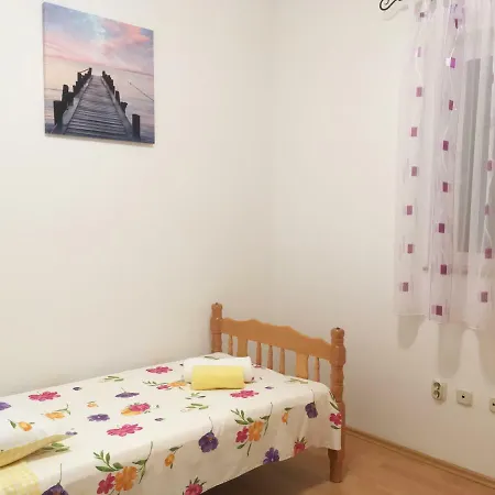 - In Private House With Balcony * Split