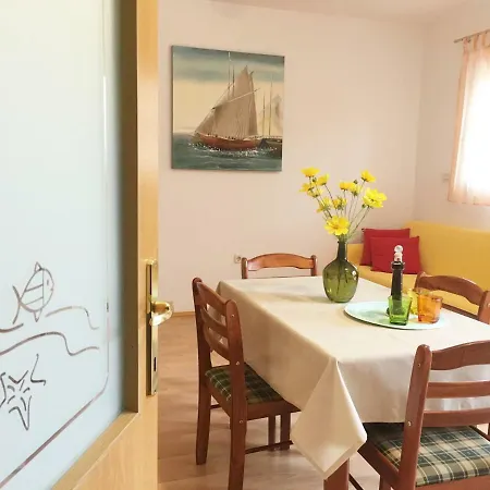 Apartmán - In Private House With Balcony Split