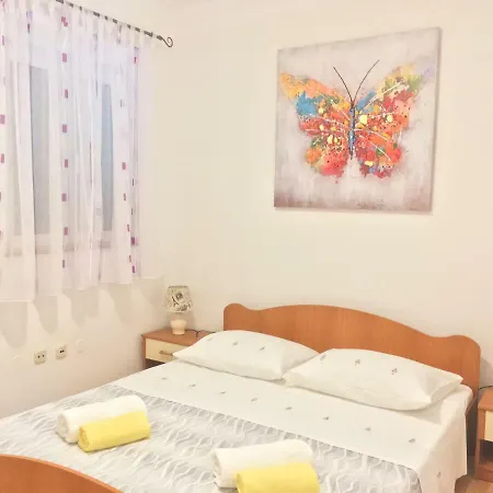 Apartmán - In Private House With Balcony Split